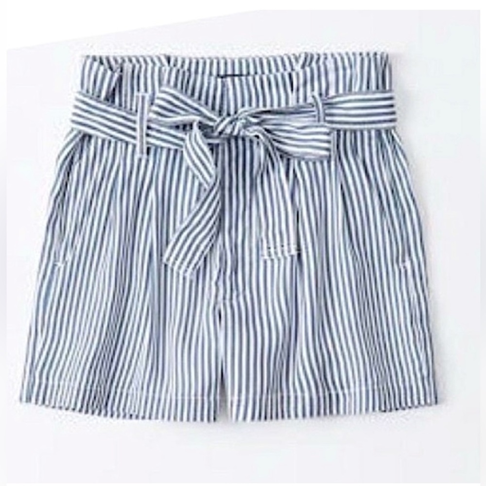 Abercrombie and Fitch dad shorts